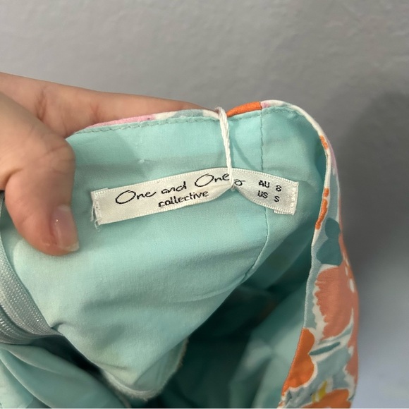 NWT One and Only Collective Floral Mini Dress - Picture 5 of 7